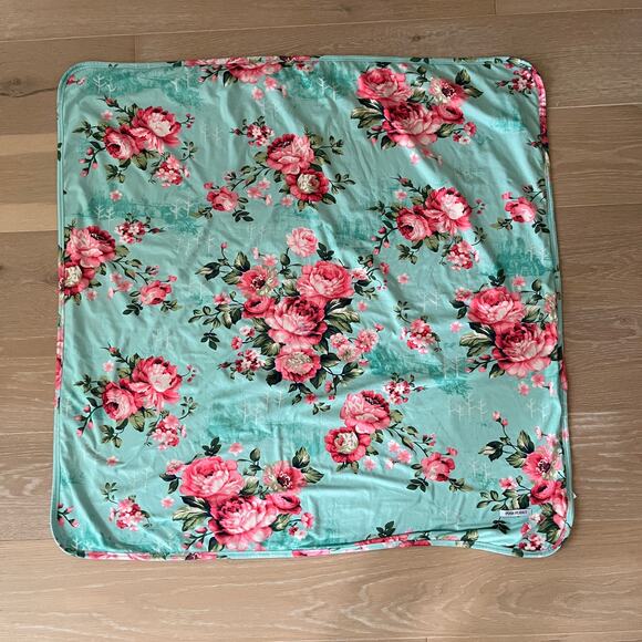 Posh Peanut Other - Posh Peanut Aqua Pink Floral Swaddle Receiving Blanket 36x36